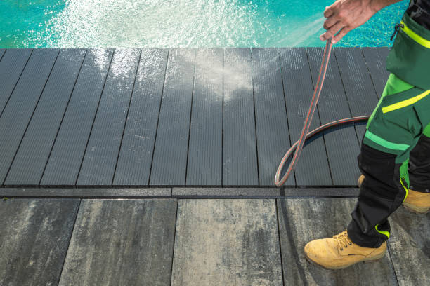 Professional Pressure Washing in Colfax, IL